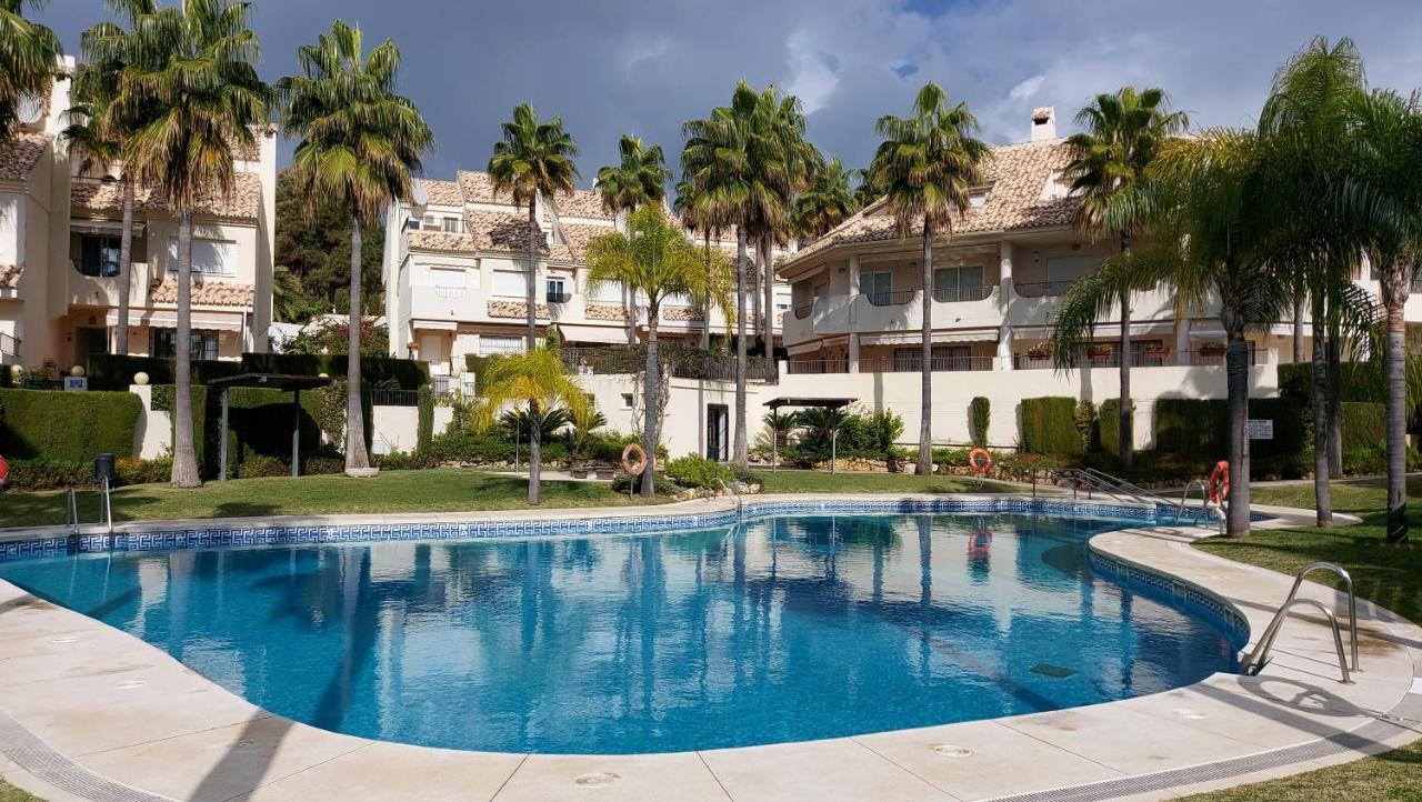 Townhouse With Beautifull Sea View In Costabella Casa vacanze *
