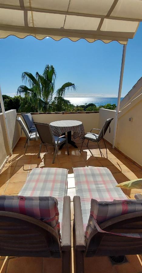Townhouse With Beautifull Sea View In Costabella *