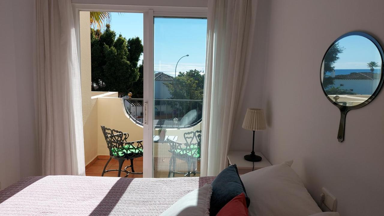 Townhouse With Beautifull Sea View In Costabella *